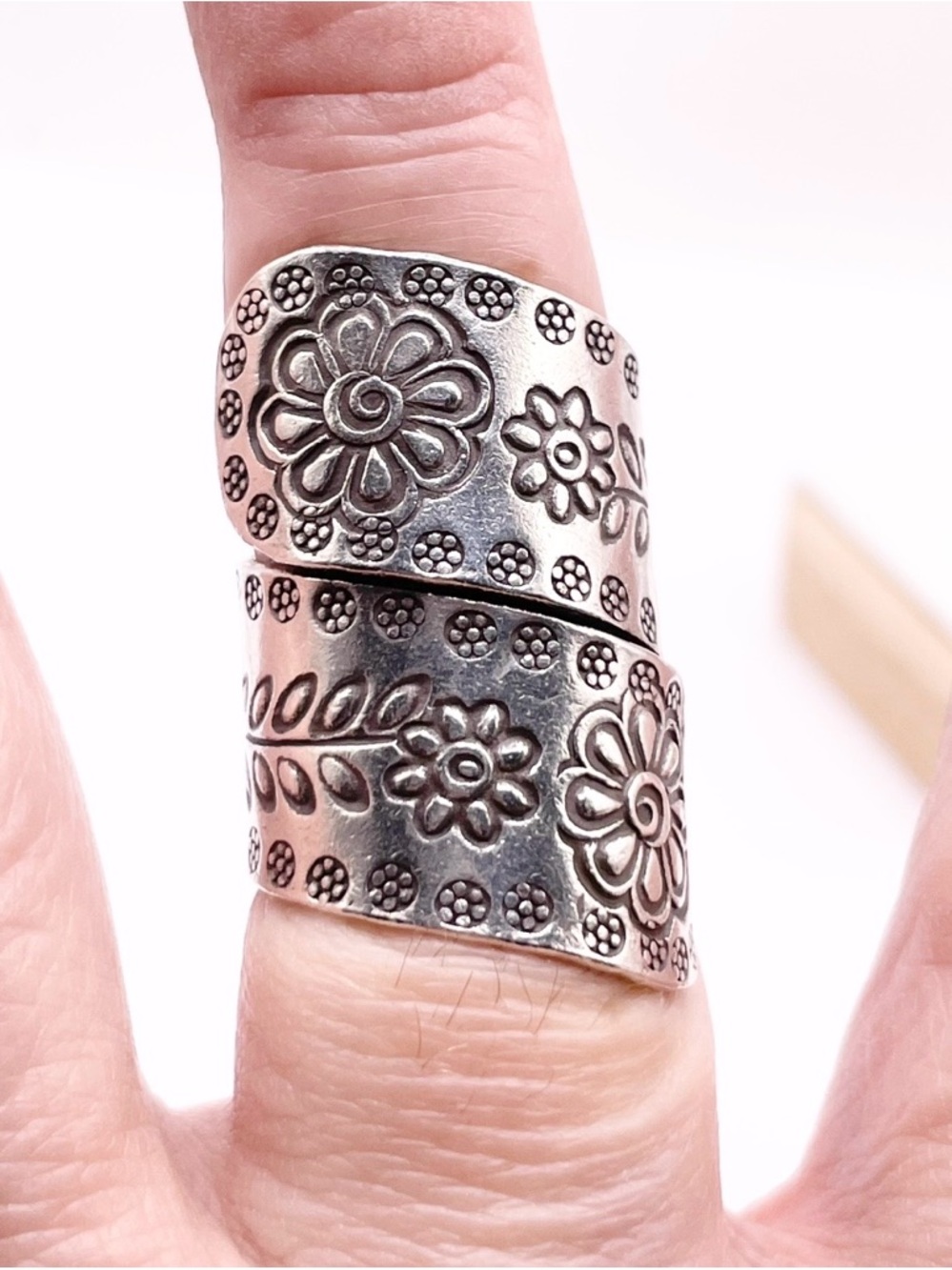 Size 7 Sterling Silver Wide Band Wrap Ring - Picture 5 of 7